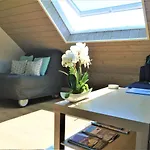 13K Arz - Proche Centre Ville - 39m2 Vue sur les toits